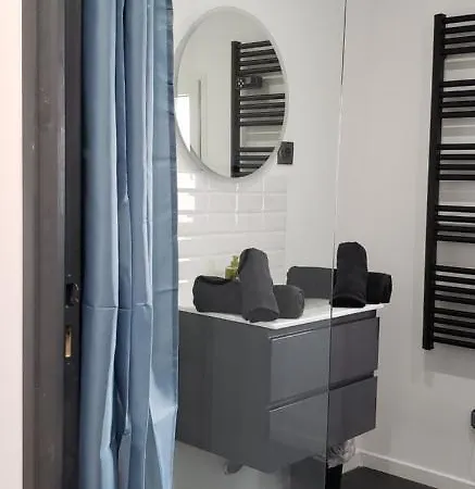 La Plume D'or - Wifi - Parking Prive Lägenhet